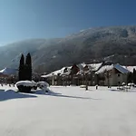 Village Club Les Balcons Des Pyrenees 리조트 3*