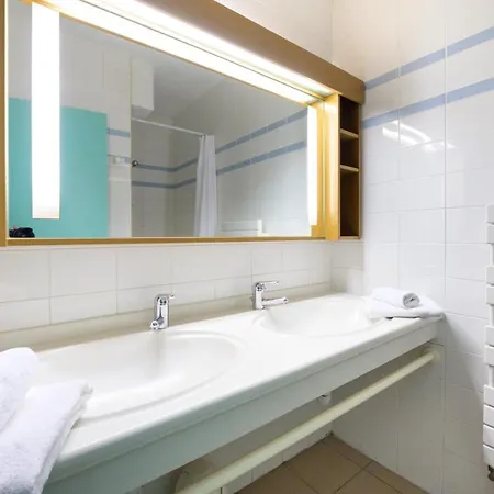 Village Club Les Balcons Des Pyrenees Ośrodek wypoczynkowy 3*