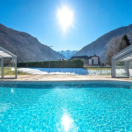 Village Club Les Balcons Des Pyrenees منتجع 3*