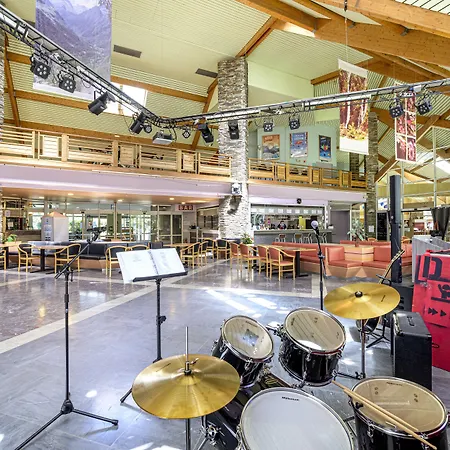 Village Club Les Balcons Des Pyrenees 3* 圣马梅特